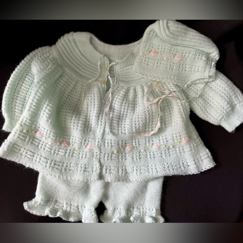 Vintage Renro's Imports Made in Italy 3 Piece Crochet Baby Set